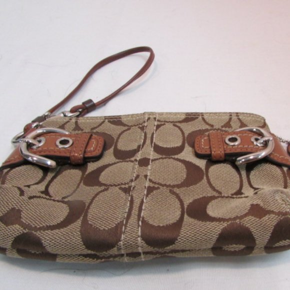 Coach Wristlet Signature Brown Canvas - Picture 2 of 7